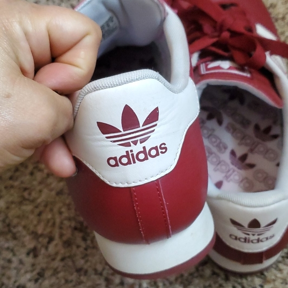 Shoes - Picture 4 of 4